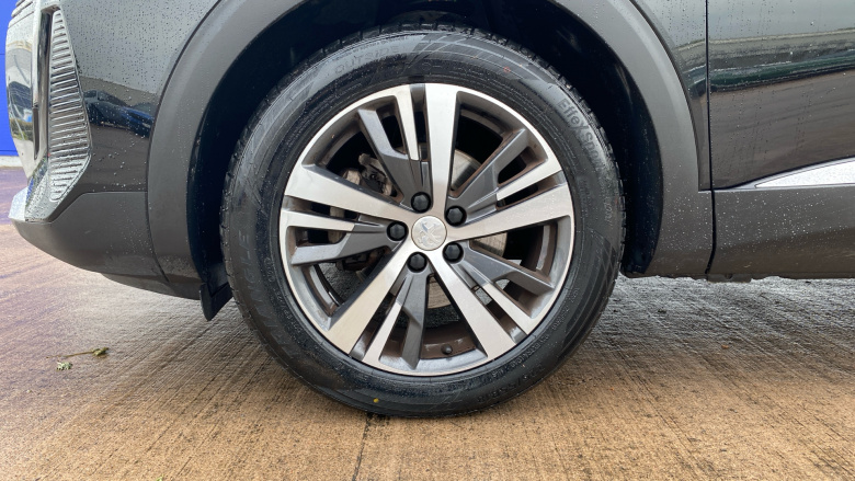 Peugeot 5008 1.2 PureTech Allure Premium+ 5dr Petrol Estate